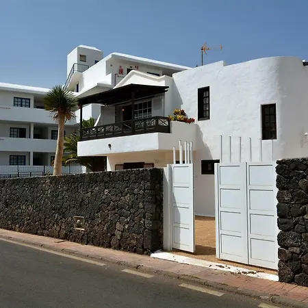 Lava Willa Puerto del Carmen (Lanzarote)